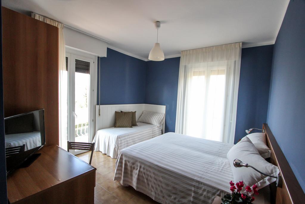 Hotel Bardolino Esterno foto