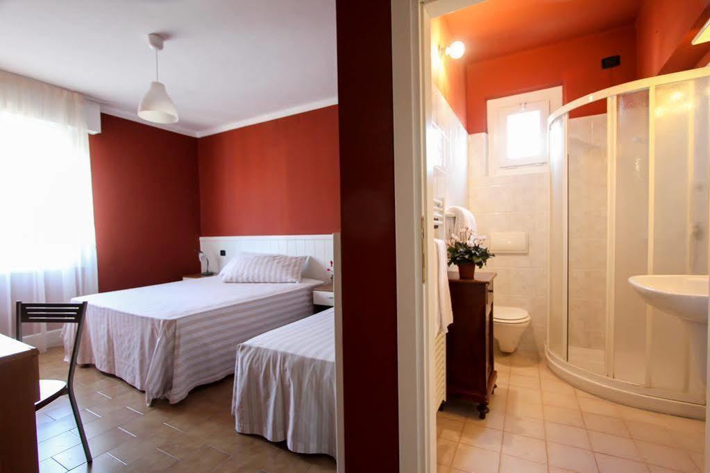 Hotel Bardolino Esterno foto